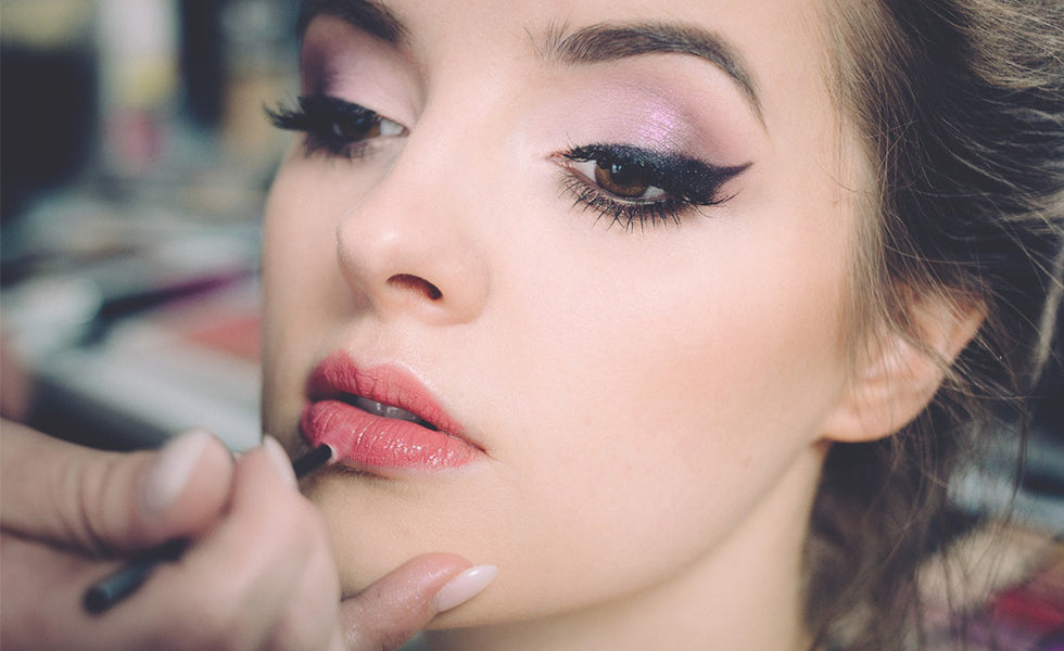 9 Life-Changing Makeup Hacks EVERY Woman Should Know - Part 2